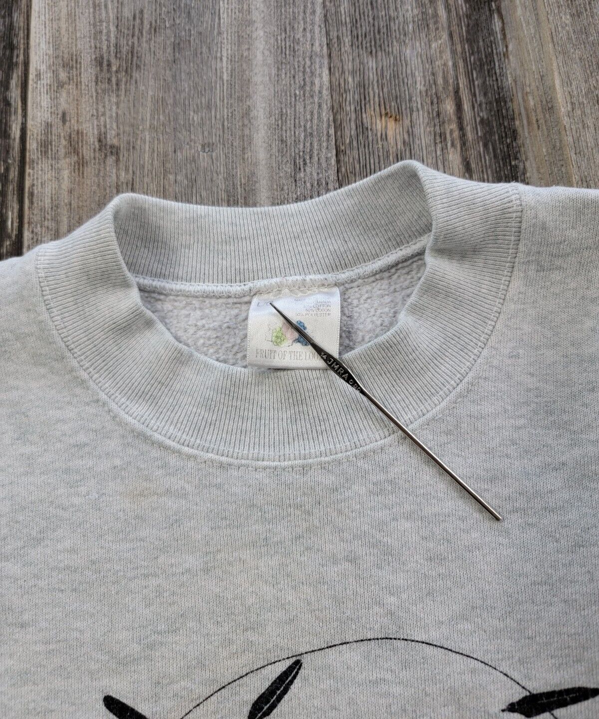 Vintage Canadian Indigenous Art Sweatshirt - 1990s, Grey, Size L