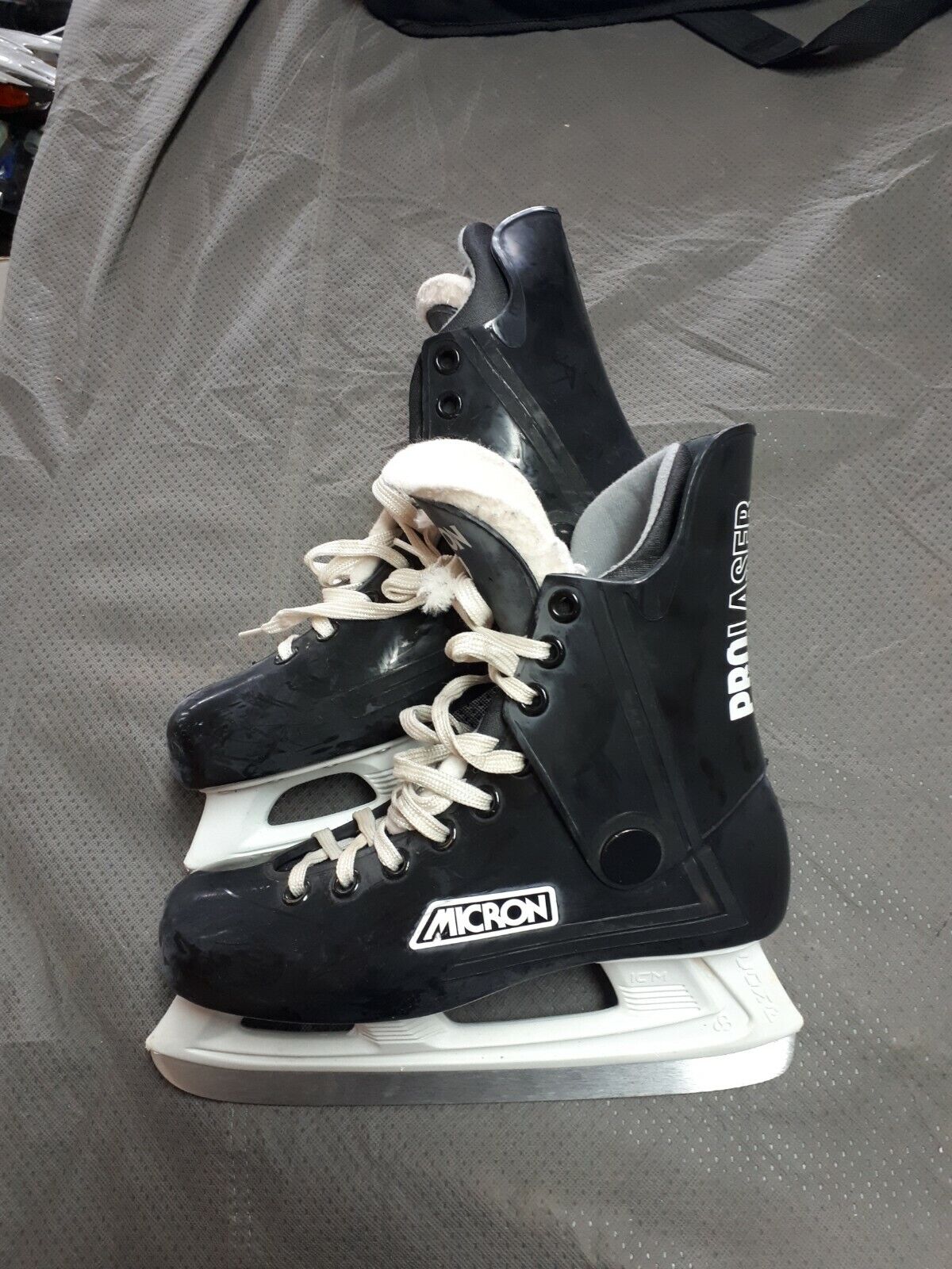 Rare Vintage Canadian Men's Size 6 Pro Hockey Skates
