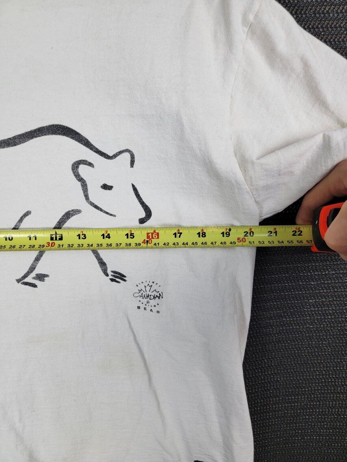 XL Vintage Canadian Polar Bear T-shirt - Thick Cotton