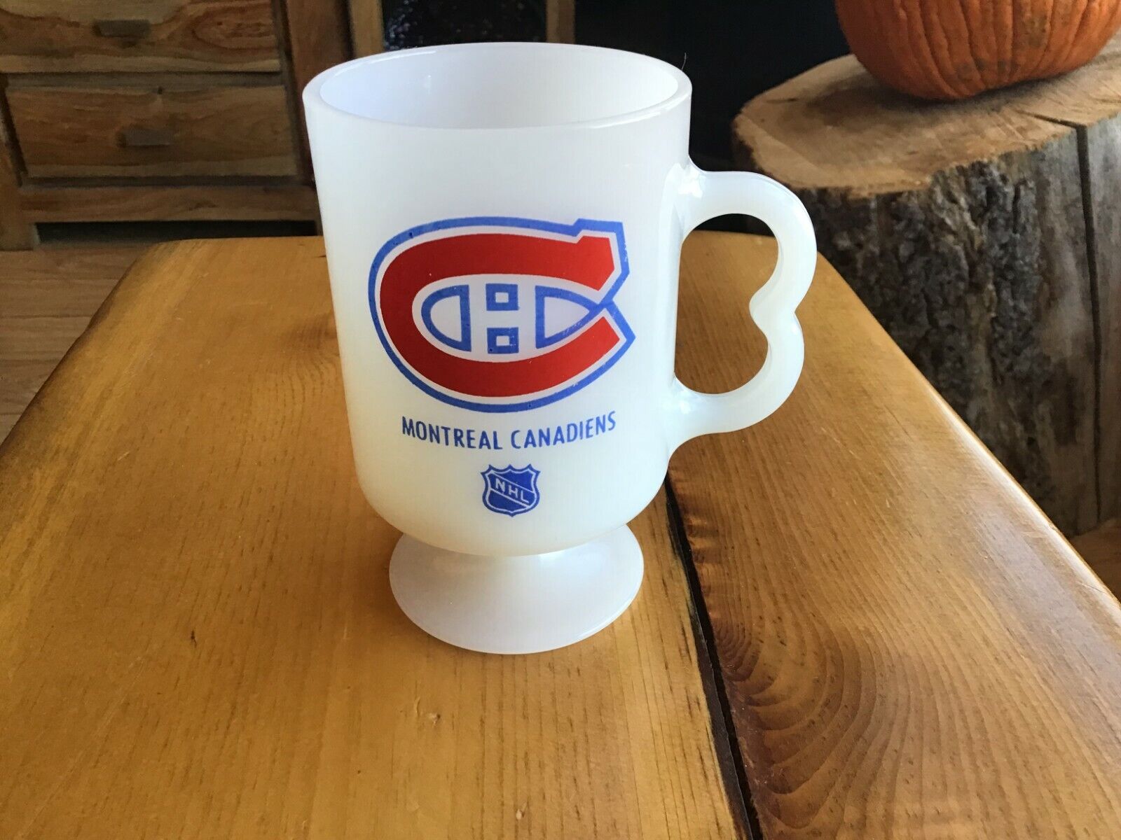 1970's NHL Montreal Canadians Vintage Milk Glass Mug