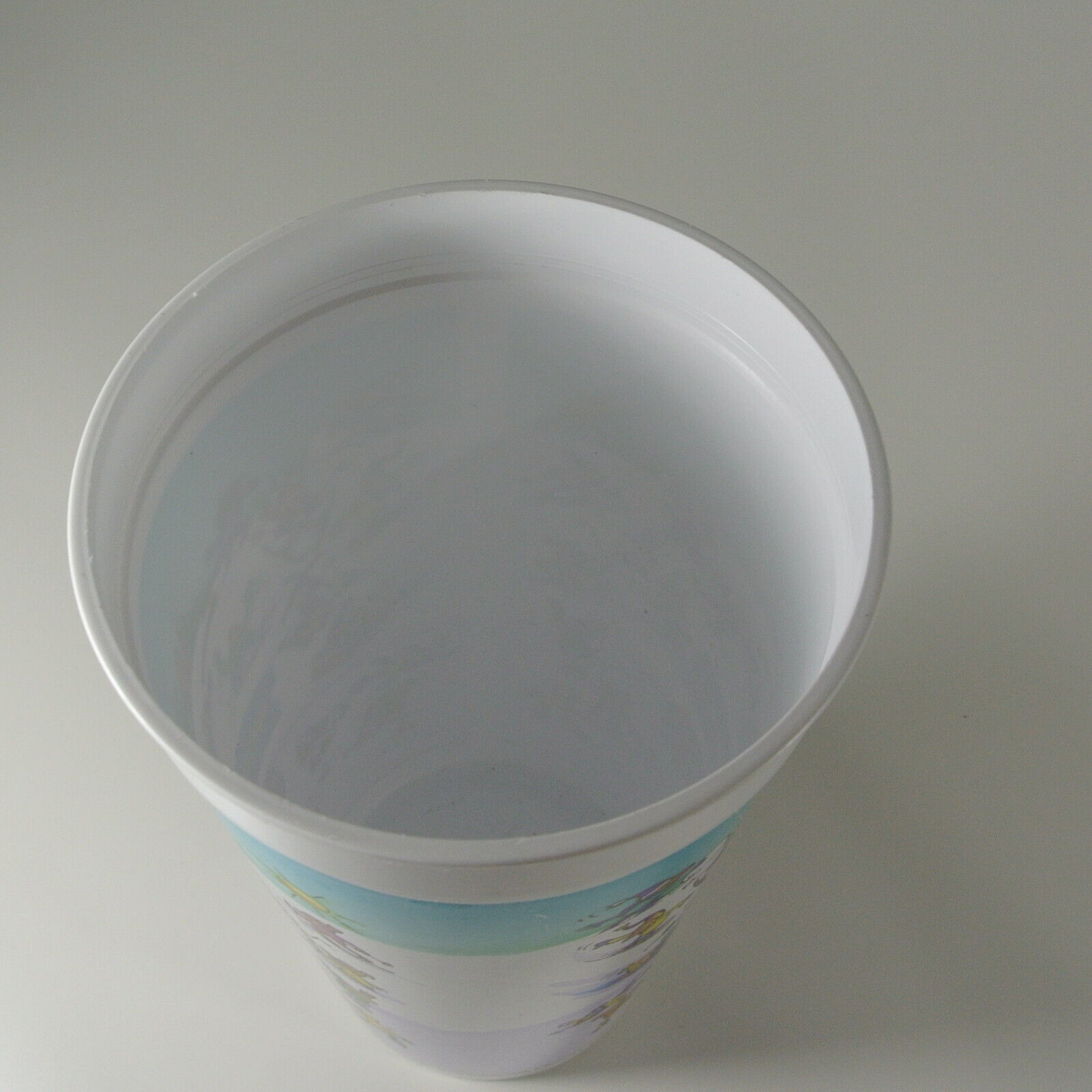 1999 Vintage BLOCKBUSTER VIDEO Promotional Cup - Canadian Hockey