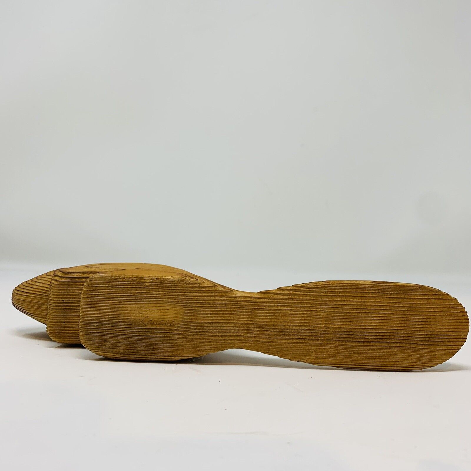 Vintage Cedar Carved Beaver – Unique Quebec Art