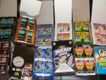 Vintage Hockey Cards Lot: 100 Unopened Packs
