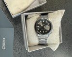 Vintage SEIKO 5 Men's Automatic Day-Date Watch