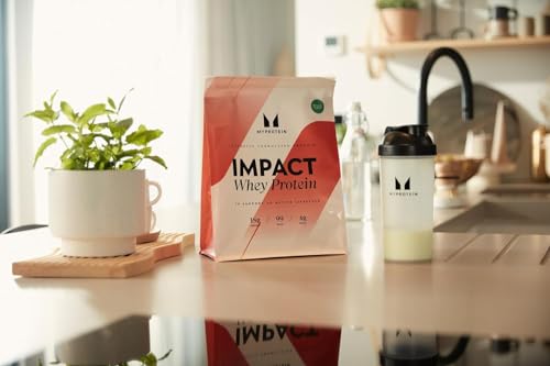 Muscle-Building Vanilla Protein Powder with 80% Protein
