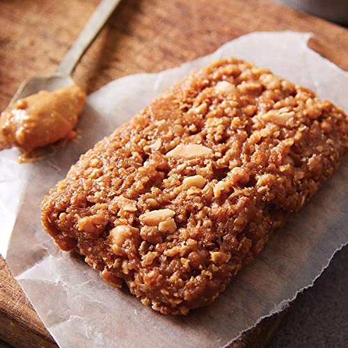 Plant-Based Protein Bar: CLIF Bar | Crunchy Peanut Butter