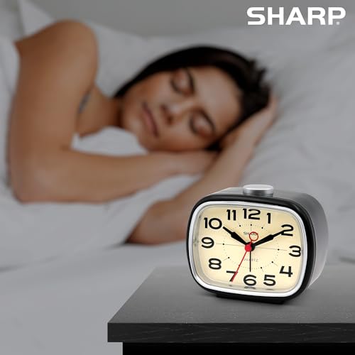 Retro Analog Battery Powered Alarm Clock, Black