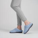 Peony isotoner Slippers, Women's Size 7.5-8