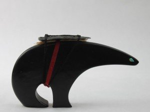 Turquoise Arrowhead Bear Inuit Sculpture