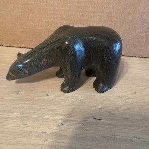 Inuit Serpentine Bear Stone Carving