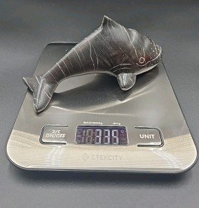 Vintage Inuit Soapstone Whale Carving - 6