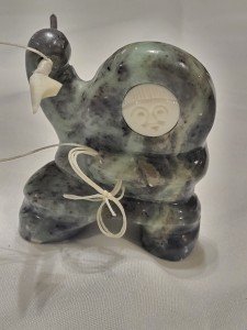 BEKOA LOOK Inuit Soapstone Eskimo Hunter Carving