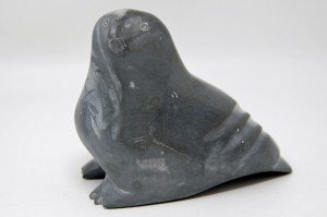 Vintage Inuit Soapstone Sea Duck Carving 4"x4.5