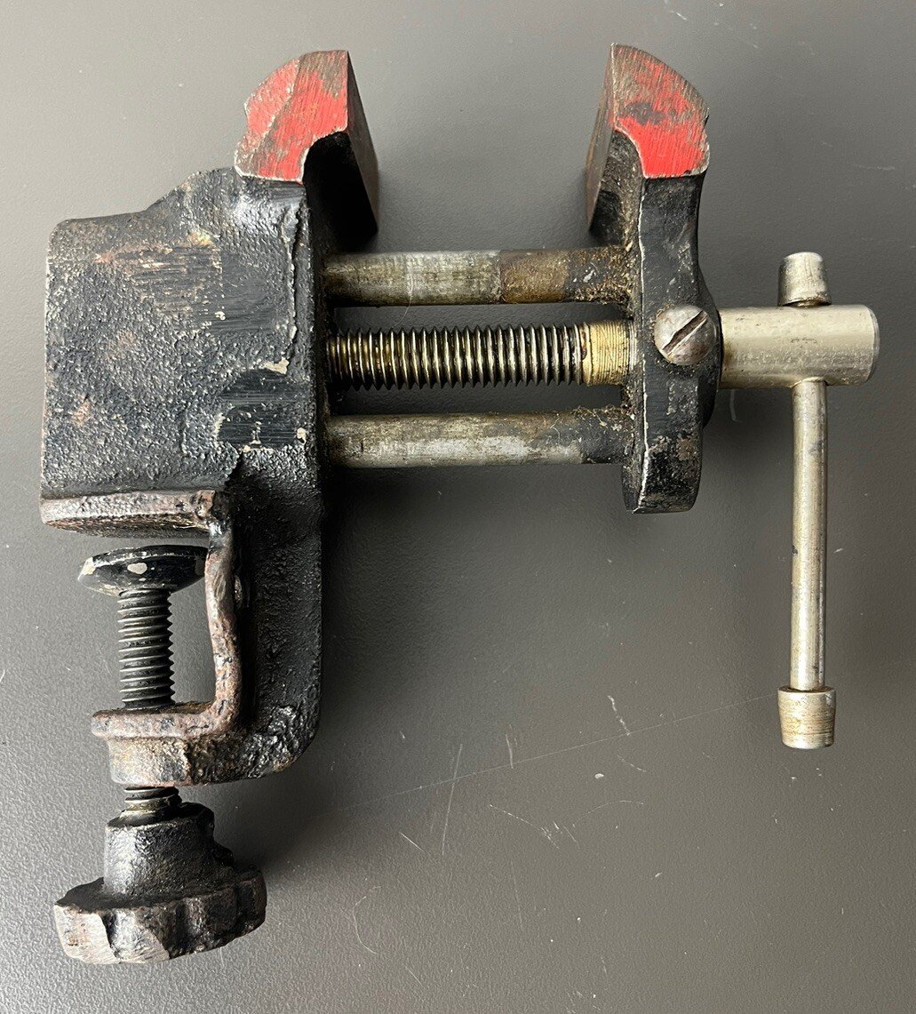 Mini Vintage Jewelers Bench Vice - 1.5" Jaws