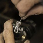 VILLCASE Jewelry Beading Tools Kit for Makers