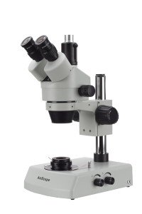 AmScope 3.5-90X Zoom Stereo Microscope with Lights