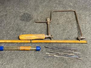Adjustable Vintage Jewelers Fret Saw with Blades