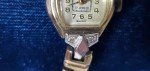 Welsbro Vintage Women's Watch with 4 Diamonds