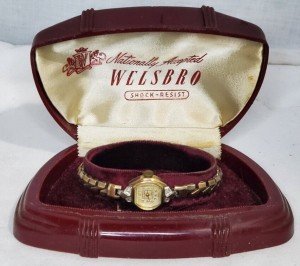 Vintage Welsbro Women's Watch with 4 Diamonds
