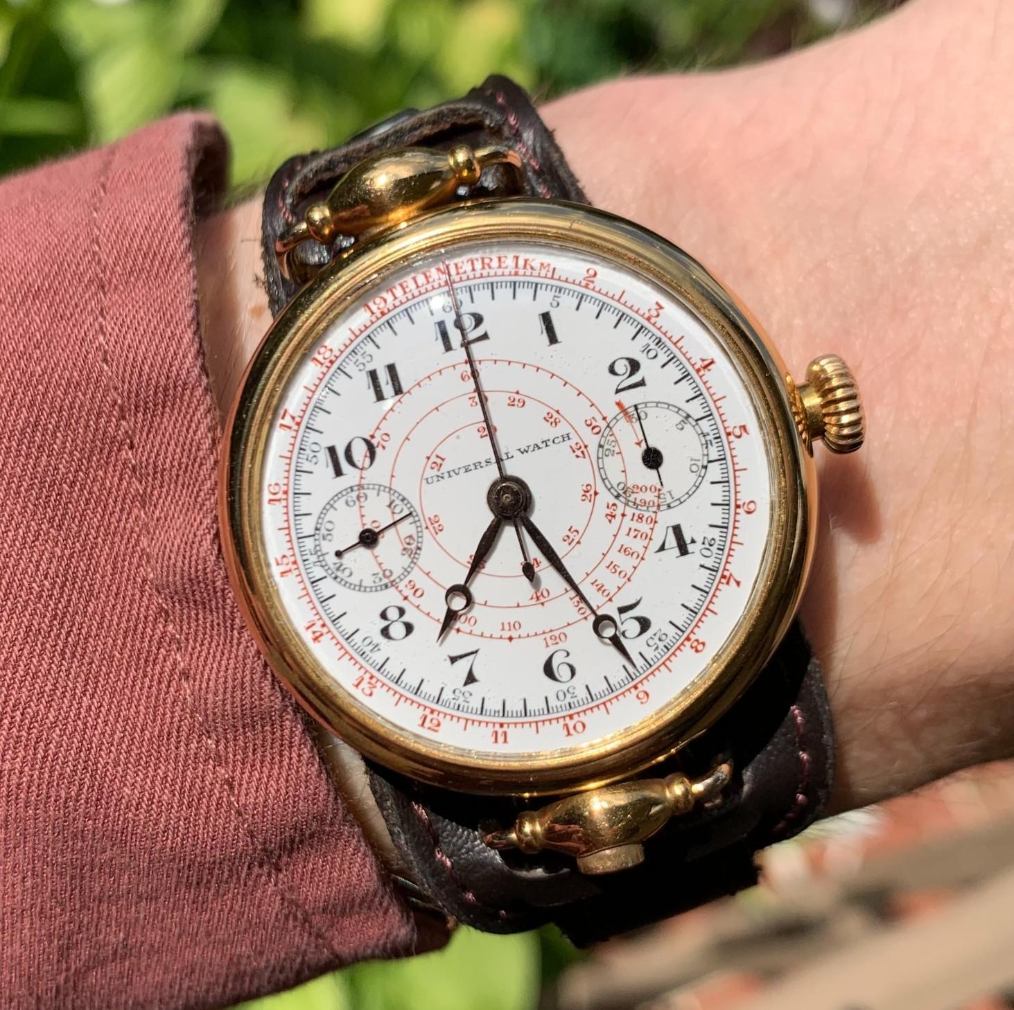 Universal Watch Co Snail Dial Monopusher Chronograph 39.4mm