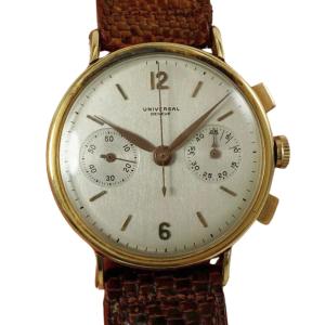 Universal Geneve 18k Gold Chronograph Monopusher Watch