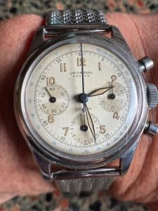 Universal Geneve Compax Chronograph Monopusher Watch