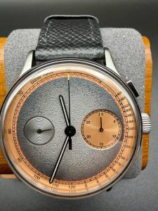 Studio Underdog Series03 Smoked Salmon Chronograph