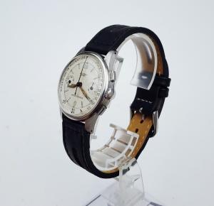 Men's Vintage 1945 Universal Geneve Chronograph Watch