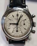 Universal Geneve Compax Chronograph 35mm Ref. 22295