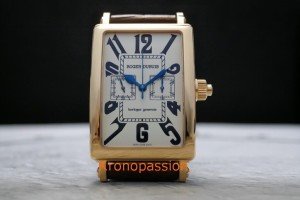 Roger Dubuis Chronograph Monopusher 18K Rose Gold