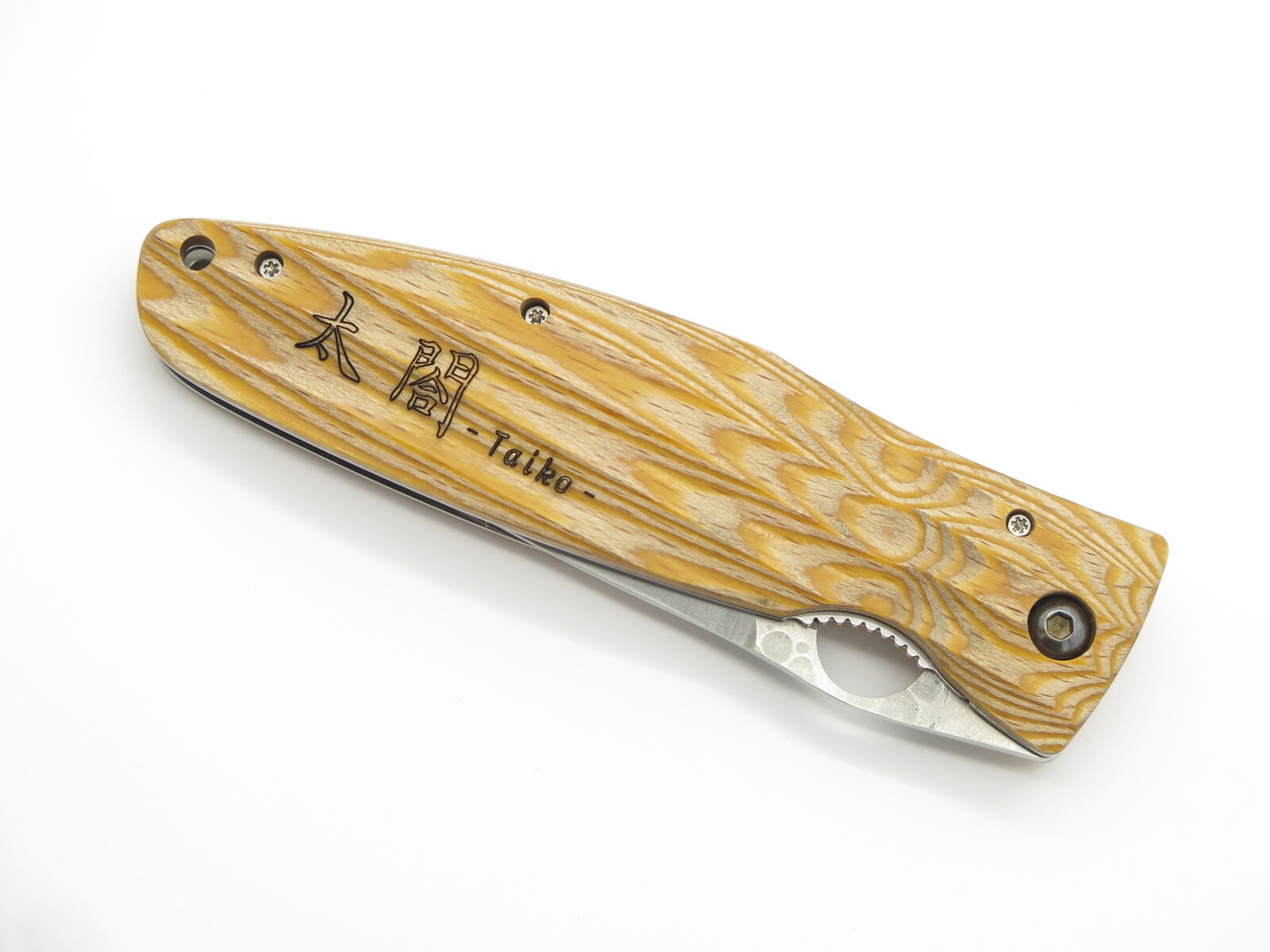 Mcusta MC-182G Nobunaga Yellow Folding Knife