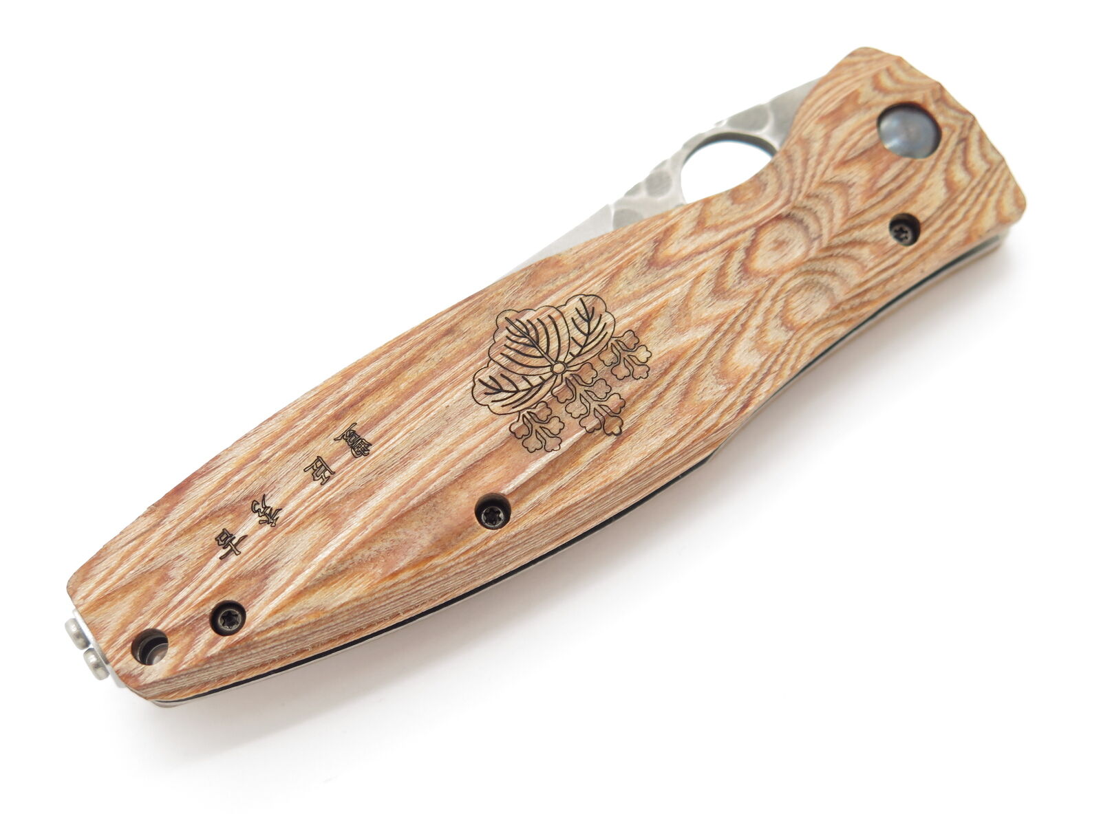Mcusta Nobunaga Samurai Yellow Folding Knife