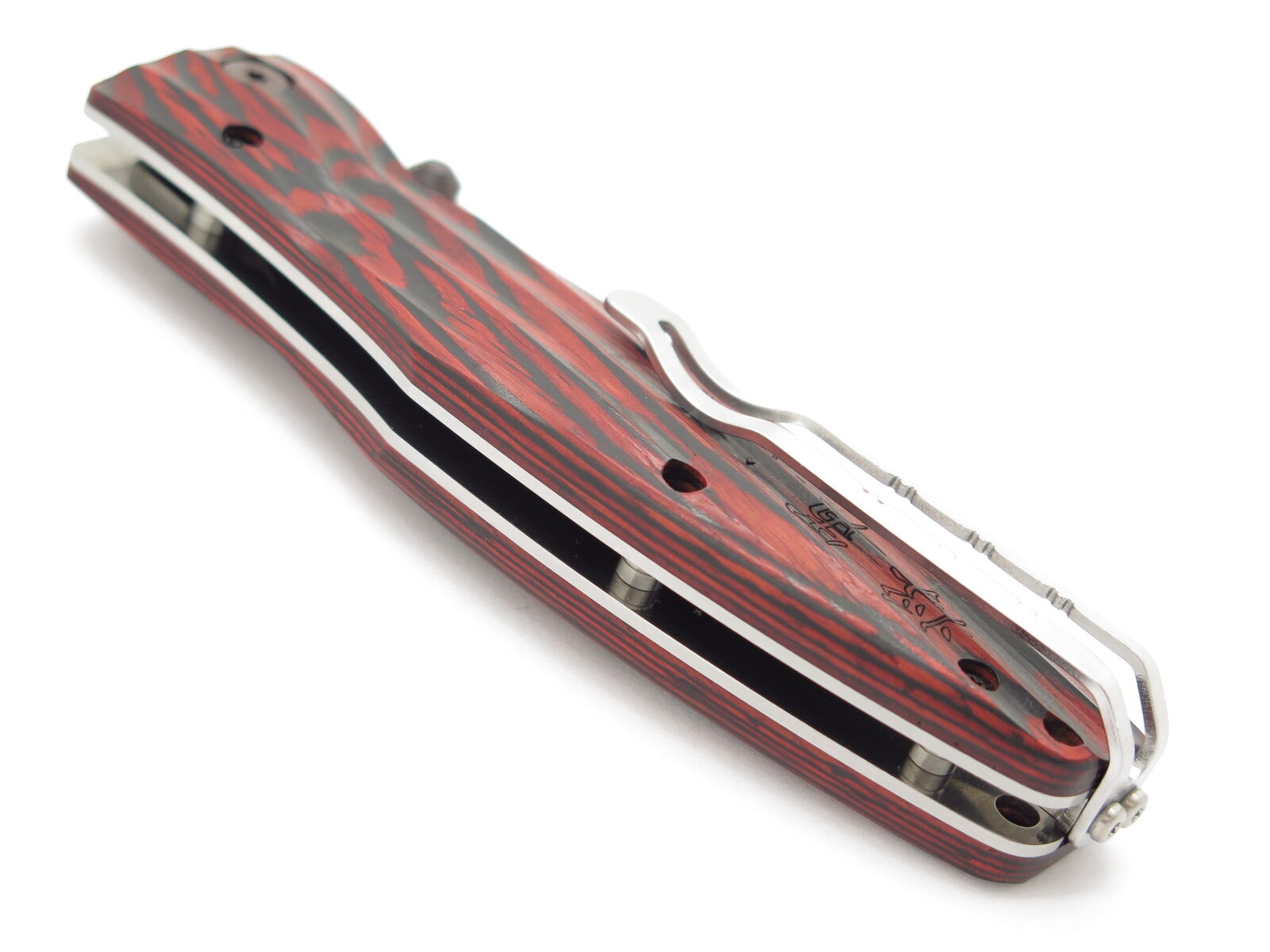 Ieyasu Samurai VG-10 Red Damascus Folding Knife