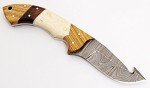 W Trading Custom hand made damascus steel blade gorgeous hunting knife with leather pouch. (2733) skinning knives for men best gift