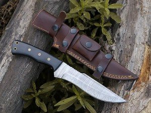 HMC Handmade, Damascus Steel Knife, Fixed Blade Hunting Knives, Full Tang Deer Hunting Knife, Bush Craft Knife, Survival Knife, Tactical Knife for Men, Scout Carry Knife, Razor Sharp Custom Bowie knives, Bowie Knife with Scout Carry Sheath, Outdoor Knife with Micarta Handle for Firm Grip, Non Slip handle (Damascus)