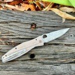 Mcusta Knives- Sengoku Uesugi Kenshin Samurai White Micarta MC-185G