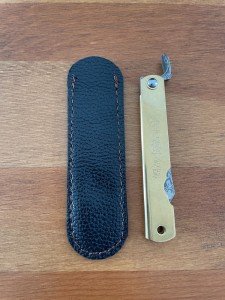 2.8" Navaja Higonokami Pocket Knife Tanto 79-layer Damascus Brass Handle Sheath