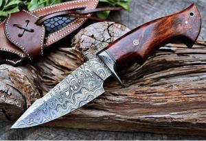 BIGCAT ROAR 10″ PATENTED Handmade Damascus Hunting Knife with Leather Sheath - Ideal for Skinning, Camping, Outdoor - EDC Fixed Blade Bushcraft Knife with Walnut Wood Handle - Predator Hunter