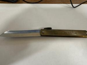 VINTAGE JAPANESE BRASS POCKET KNIFE ETCHING OF TIGER HIGONOKAMI FRICTION FOLDER