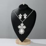 Ethiopian Women Cross Jewelry Set in Silver/Gold
