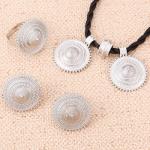 Gold Plated Inukshuk Statue - Wedding Engagement Set