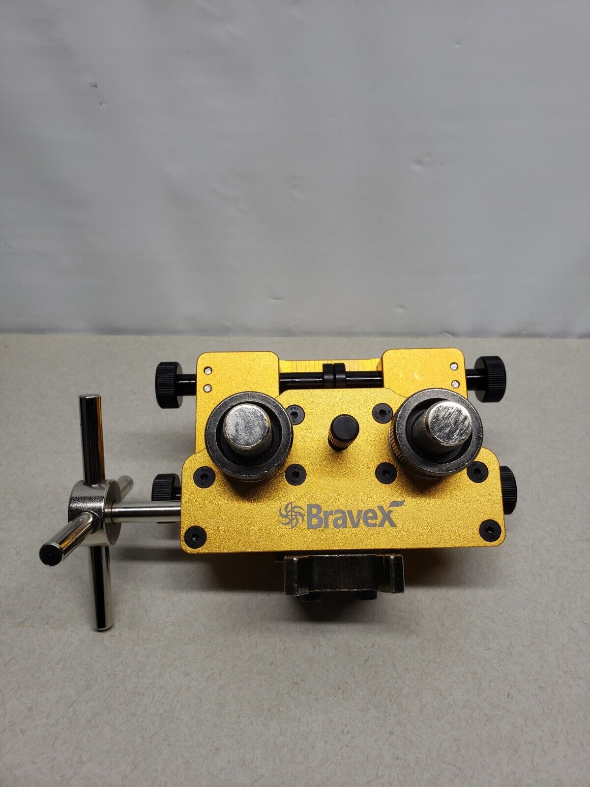 Adjustable Sight Pusher Tool with Rotatable Prong