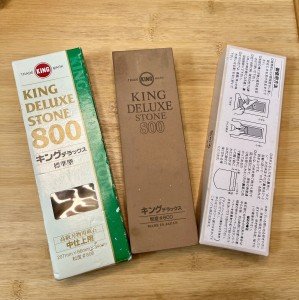 KING 800 Grit Japanese Whetstone Sharpener