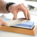 Sharp Pebble Whetstone 1000/6000 Grit with Base