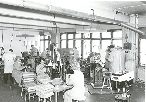 Compact SUUNTO A-10 Compass for Hiking, Orienteering