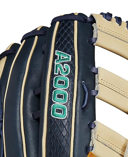 Wilson A2000 Julio Rodríguez Outfield Baseball Glove