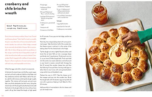 Nadiya Bakes: 100+ Essential Home Baked Recipes