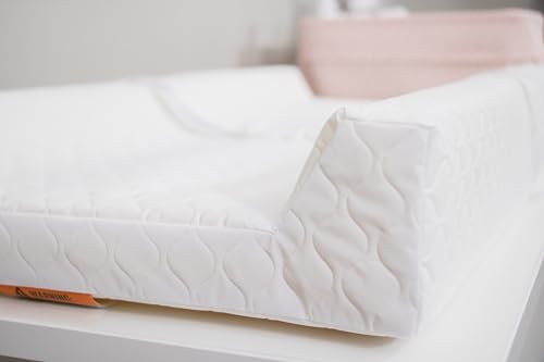 Regalo Infant Changing Pad in White