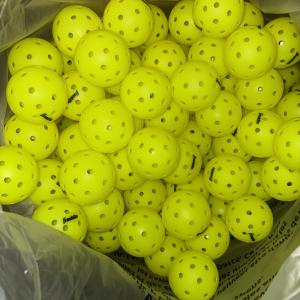 100 Pack of Franklin X-40 Pickleballs