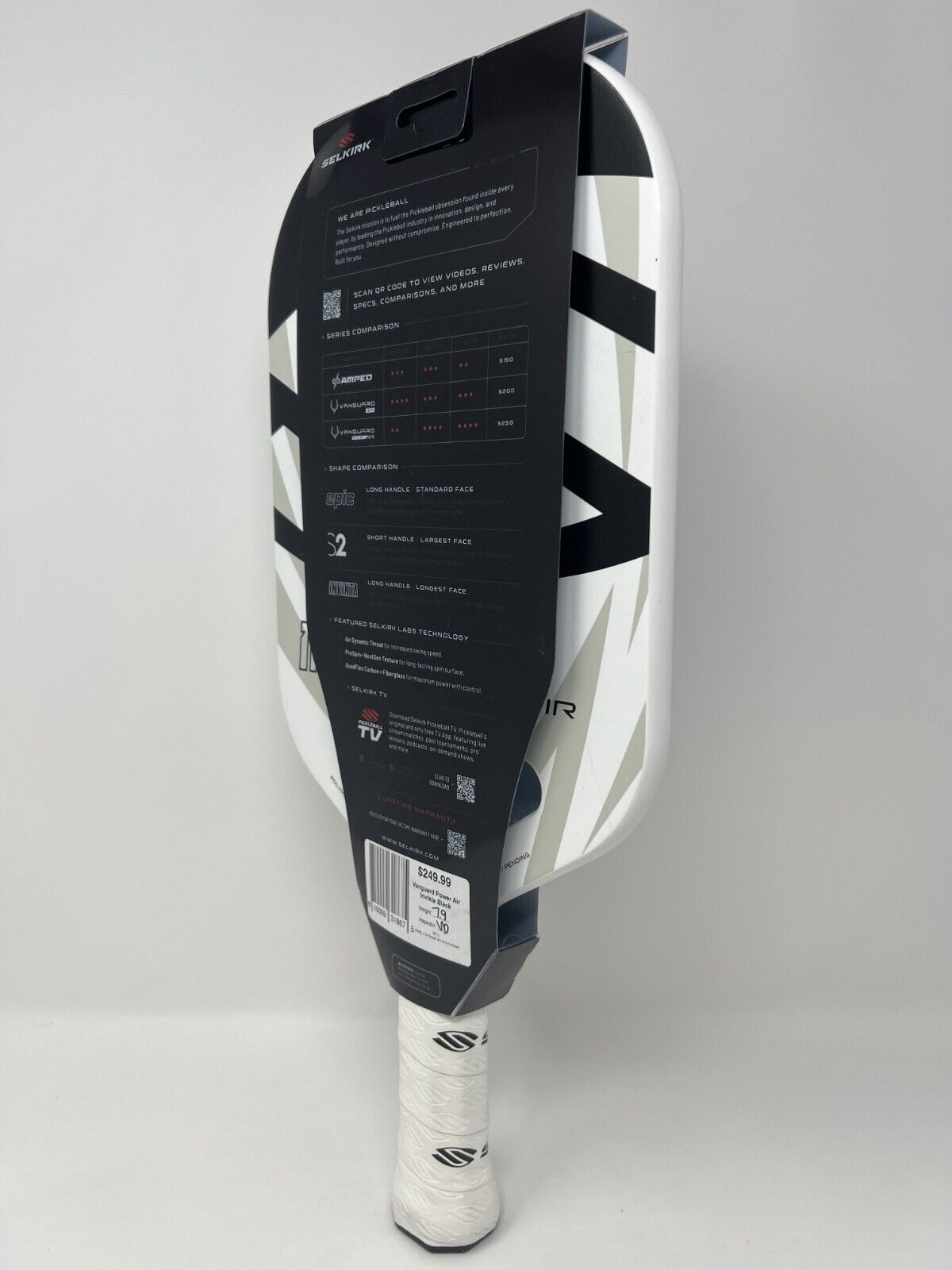 Selkirk Midweight Black/White Air Invikta Pickleball Paddle